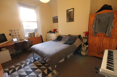 Cavendish Place, Jesmond, Newcastle - Image 2